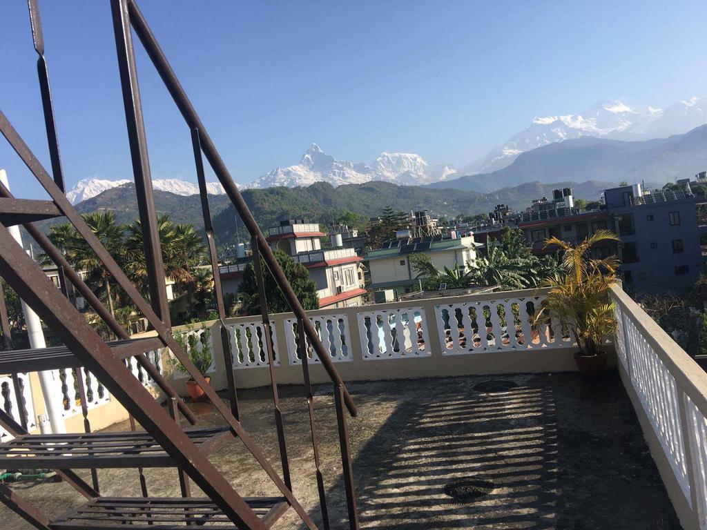 Trekkers Lodge Pokhara Exterior foto